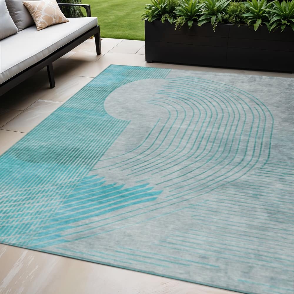HomeRoots Geometric Transitional Rectangle Outdoor Rug