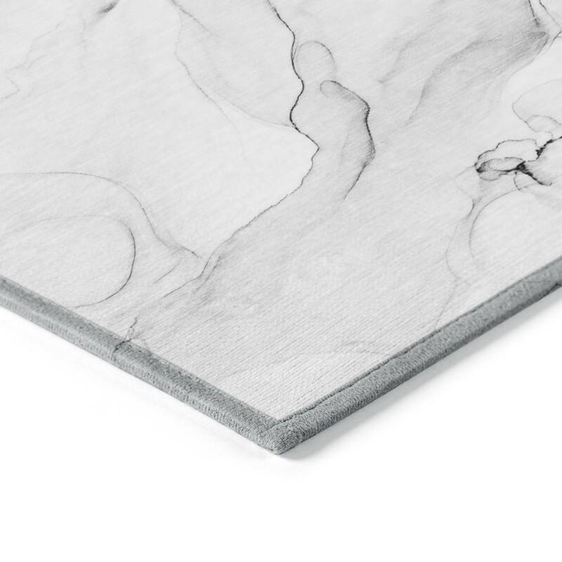 Altox Modern Art-Inspired Weather Resistant Versatile Elegance Round Outdoor Rug - 8' Round