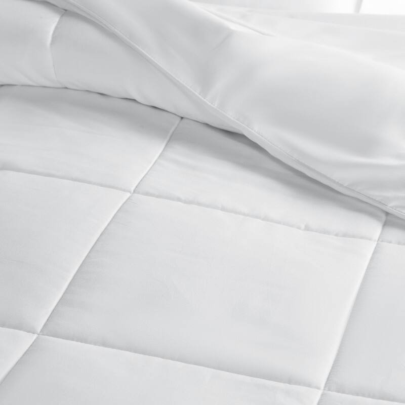 Luxury All-season Down Alternative Comforter