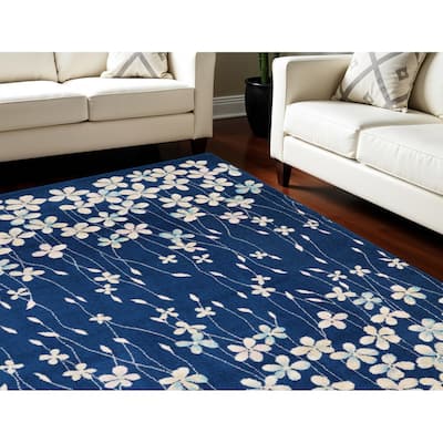 Hoje Power Loomed Floral Traditional Stain Resistant Area Rug By HomeRoots - 120' X '96' X '0.5