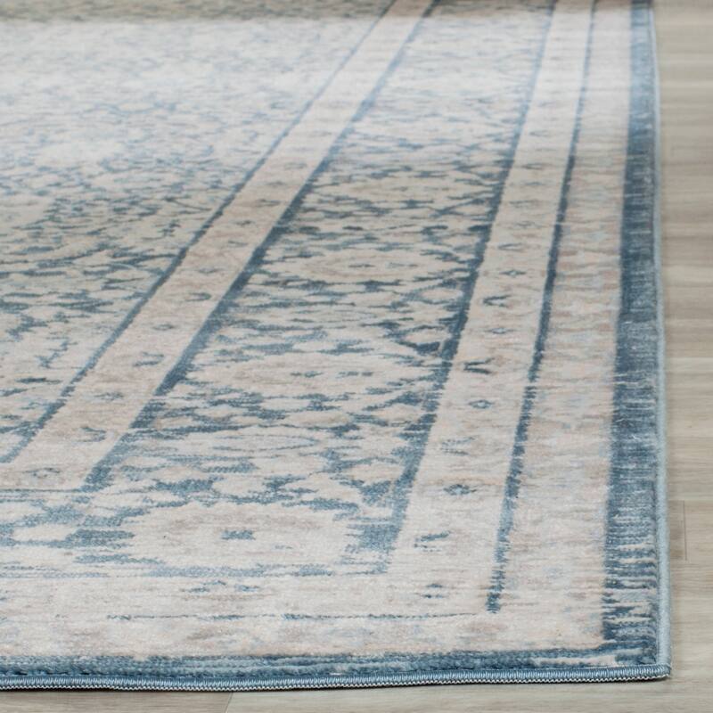 SAFAVIEH Archive Elfi Distressed Vintage Boho Oriental Rug