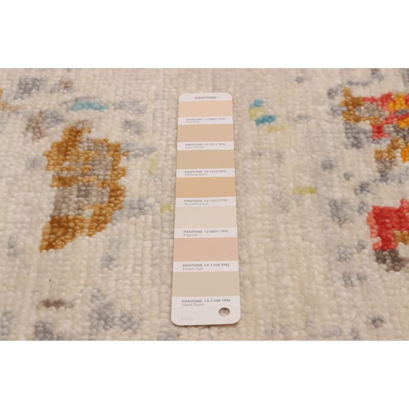 ECARPETGALLERY Hand-knotted Mystique Ivory Wool Rug - 9' x 12' 4"