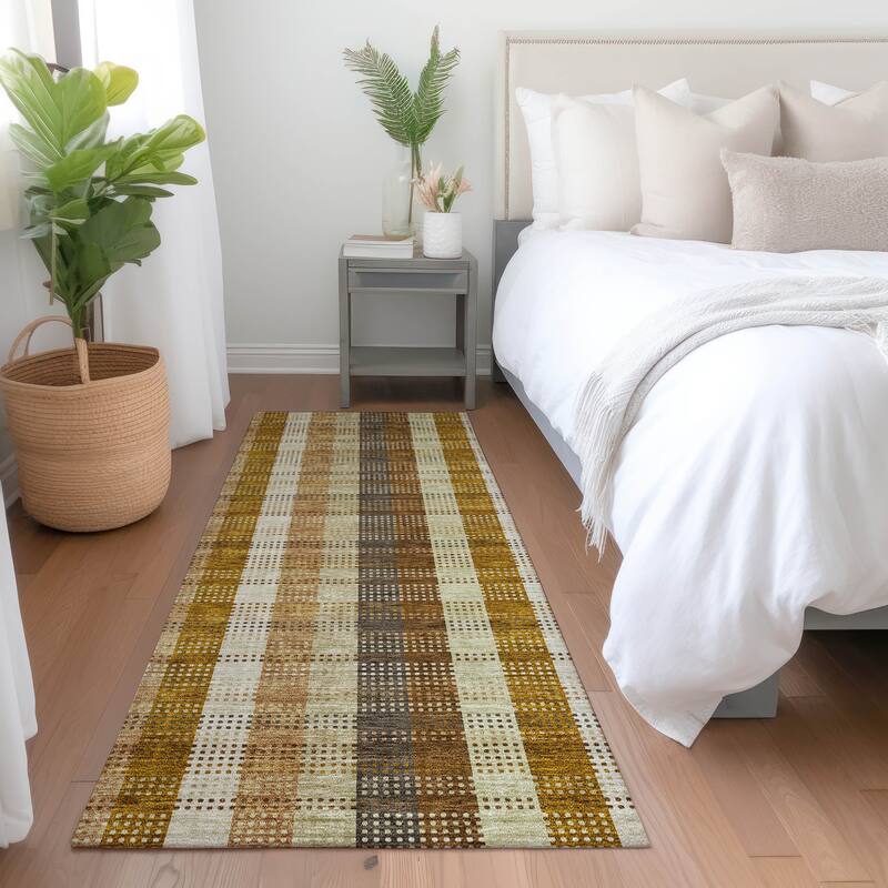 Machine Washable Indoor/ Outdoor Modern Plaid Chantille Rug