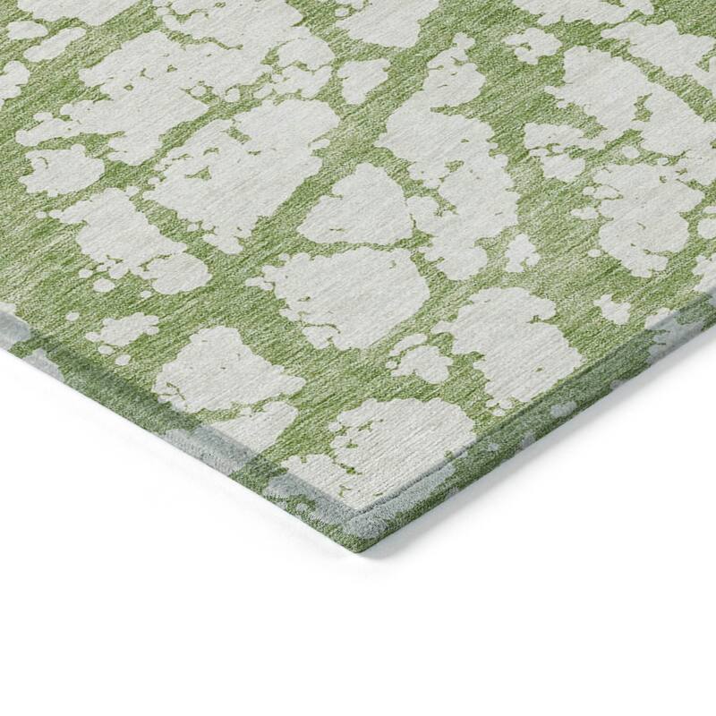Machine Washable Indoor/ Outdoor Abstract Contemporary Chantille Rug