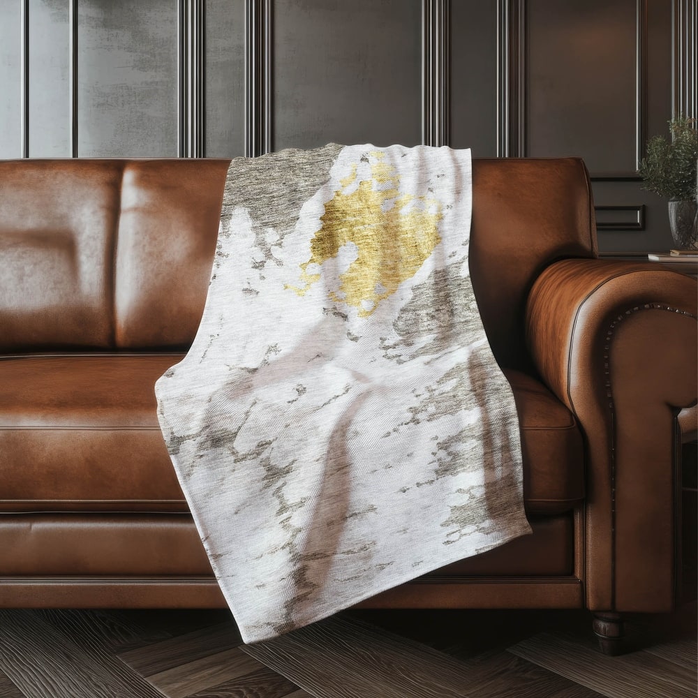 Premium Machine Washable Contemporary Spiral Sherpa Throw Blanket