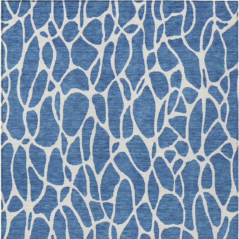 HomeRoots Geometric Transitional Rectangle Outdoor Rug