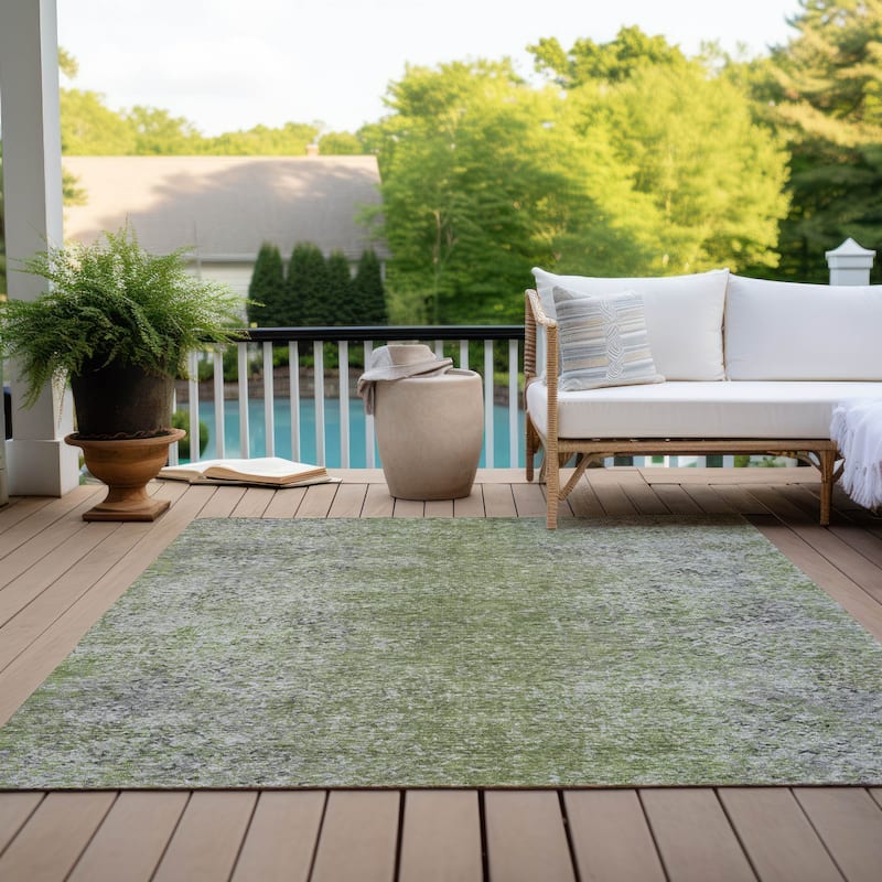 Machine Washable Indoor/ Outdoor Chantille Solid Contemporary Rug
