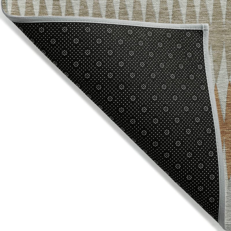 Machine Washable Indoor/ Outdoor Chantille Contemporary Geo Rug