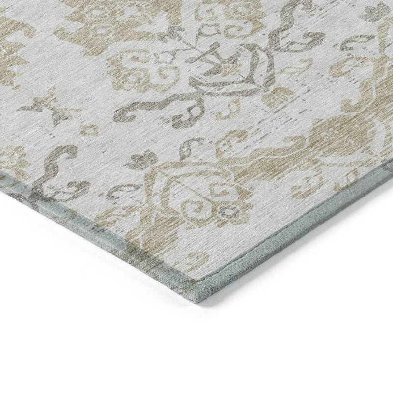 HomeRoots Oriental Transitional Rectangle Outdoor Rug