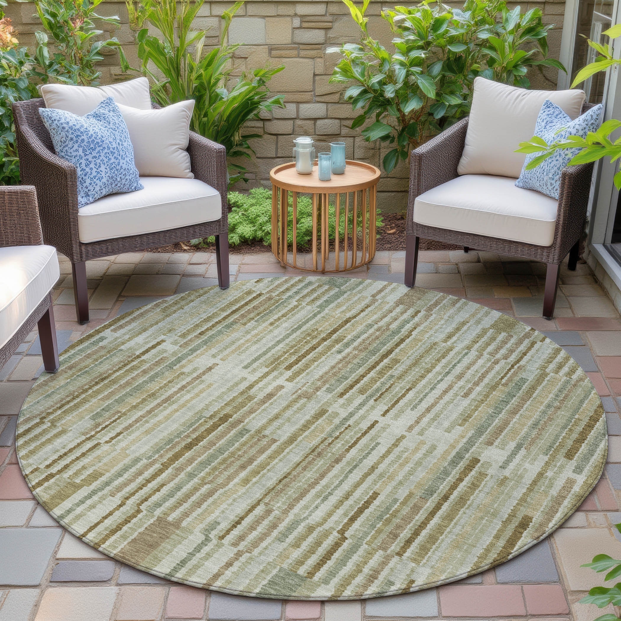 Machine Washable Indoor/Outdoor Casual Stripe Chantille Rug