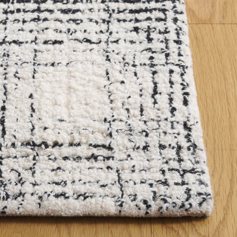 SAFAVIEH Handmade Ebony Makpal Modern & Contemporary Wool Rug