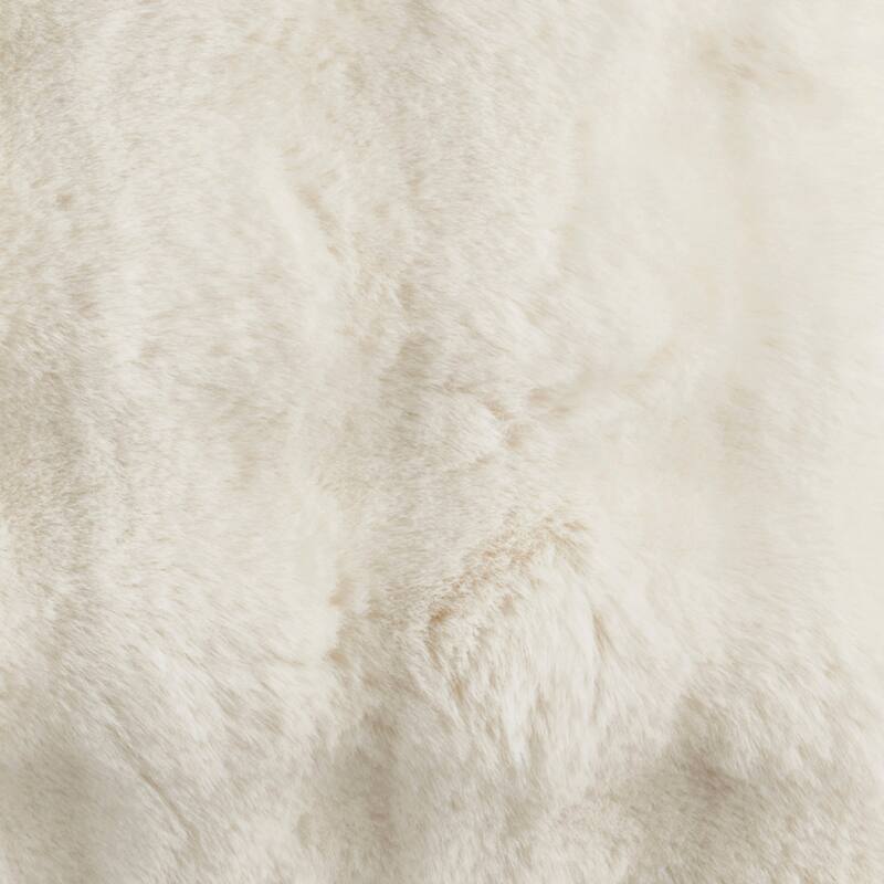 Plush Faux Fur Throw Pillow - Ultra-Soft Textured Accent for Sofa, Bed & Cozy Layered Styling