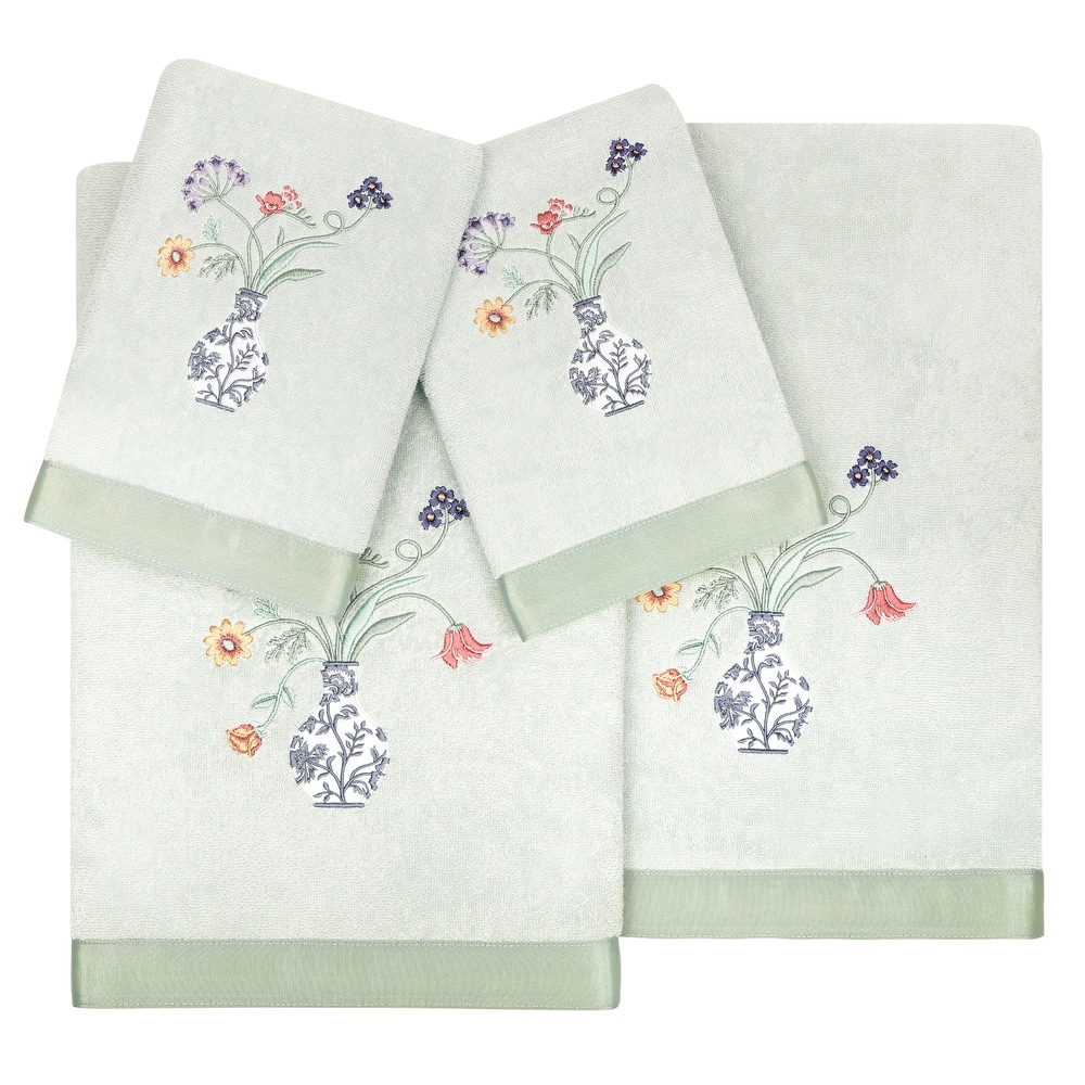 Authentic Hotel and Spa 100% Turkish Cotton Stella 4PC Embellished Towel Set