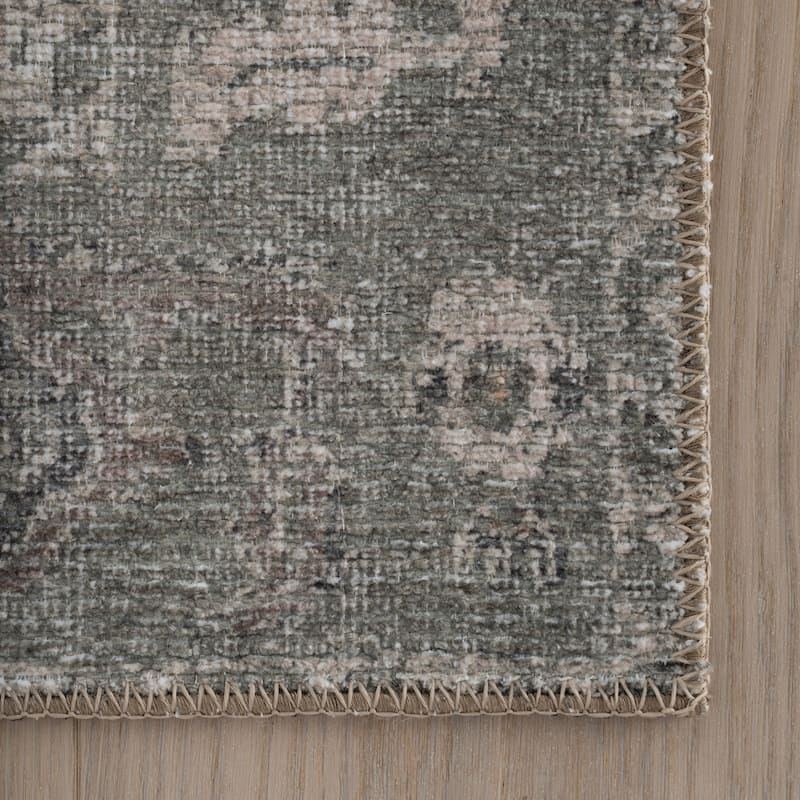 Nuloom Sorinelle Vintage & Distressed Washable Rug