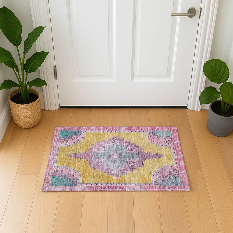 Premium Washable Super Soft Vintage Traditional Mayfield Rug - Gold - 1'8" x 2'6"