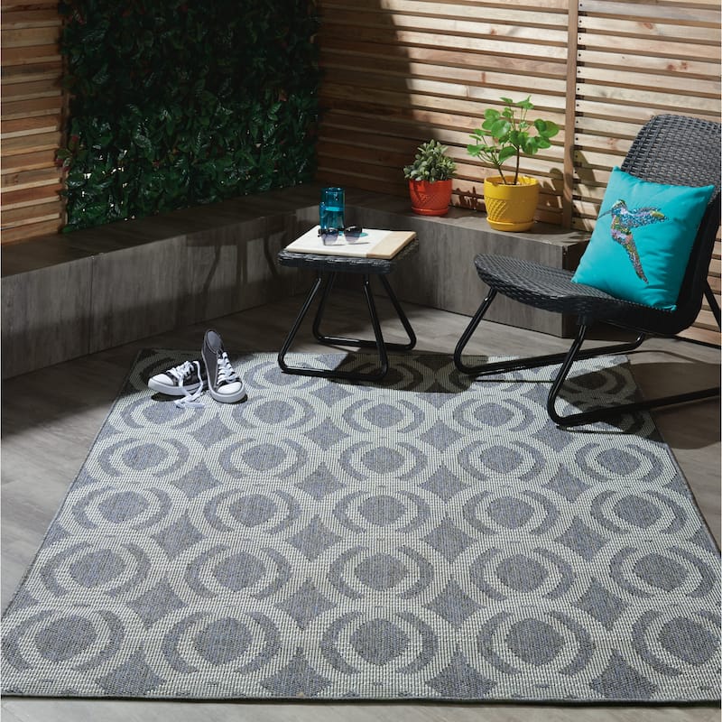 Porch & Den Goboes Geometric Indoor/Outdoor Area Rug