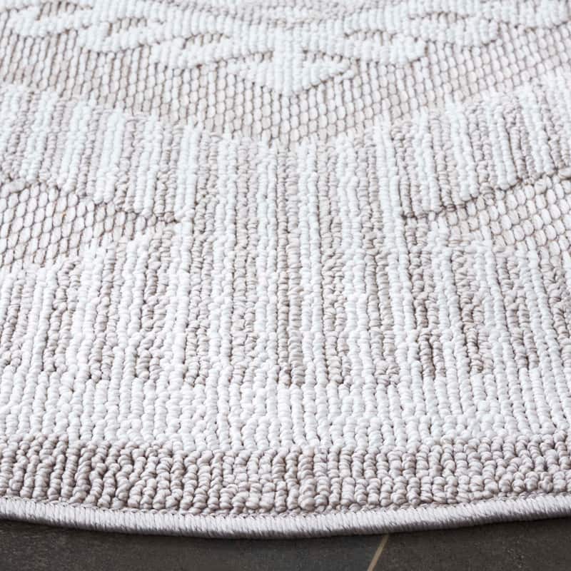 SAFAVIEH Global Sholpan Indoor/Outdoor Waterproof Patio Backyard Rug