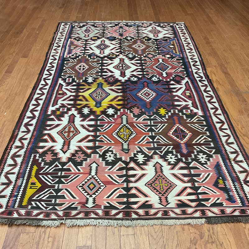 HERAT ORIENTAL Antique 1920s Handmade Caucasian Shirvan Wool Rug - 5'8" x 9'10"