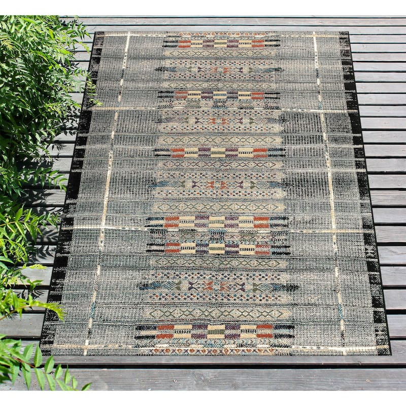 Liora Manne Marina Tribal Stripe Indoor/Outdoor Rug