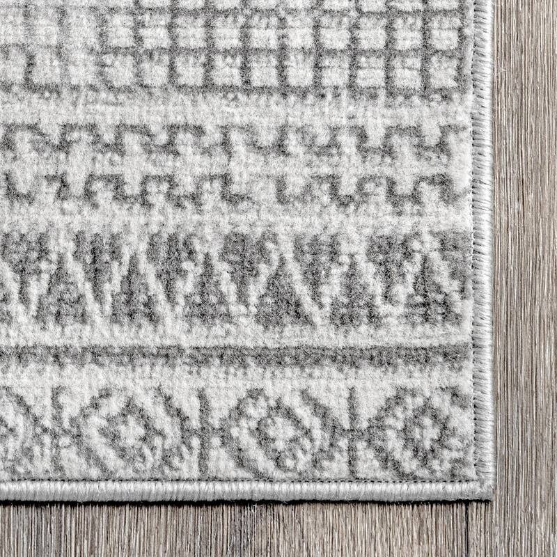 Nuloom Mosaic Tribal Stripes Solid Area Rug