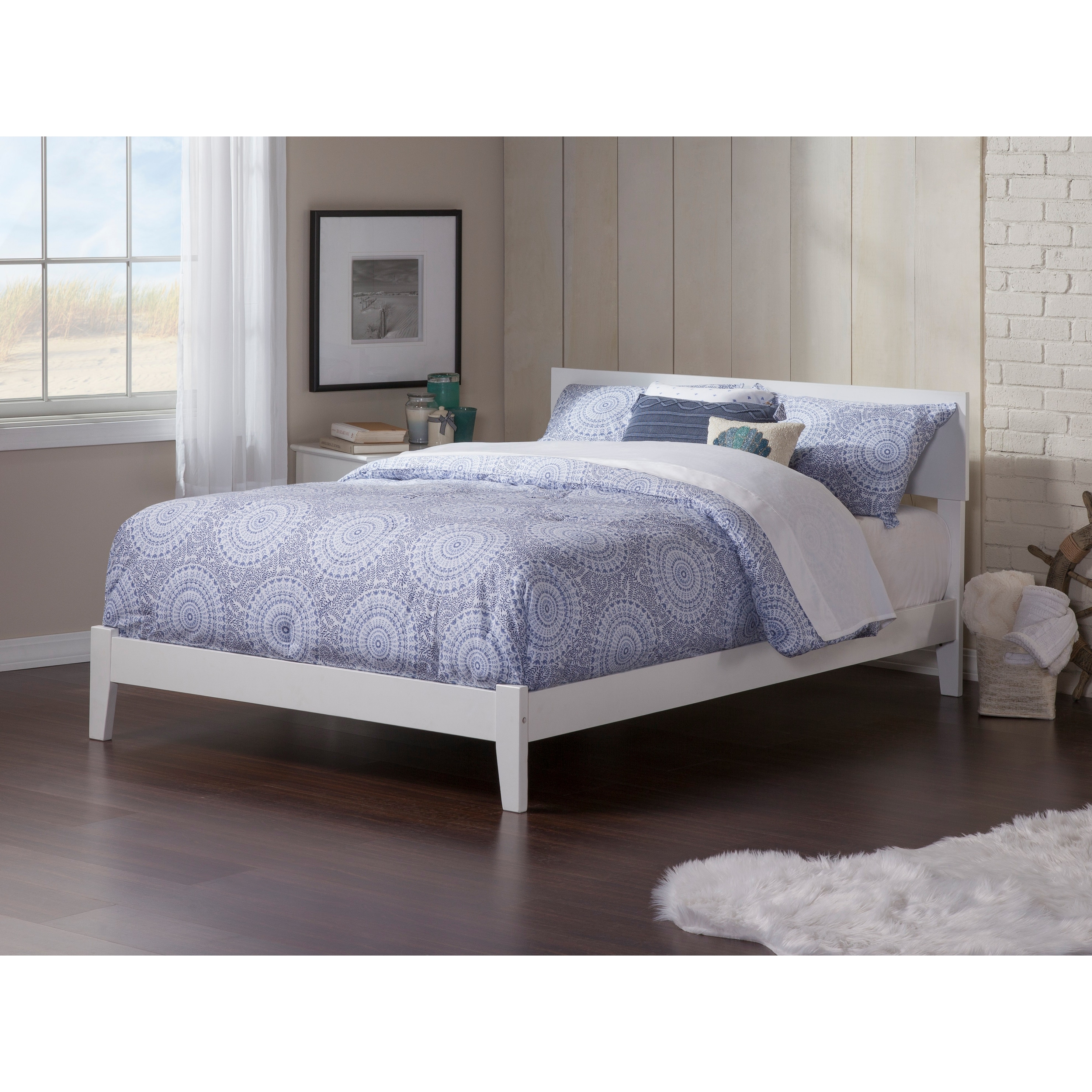 Orlando King Low Profile Solid Wood Platform Bed in White