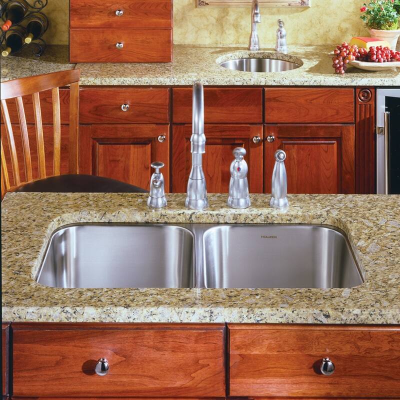 Houzer MD-3109-C Medallion Classic 31-1/2" Undermount Double Basin - Stainless Steel