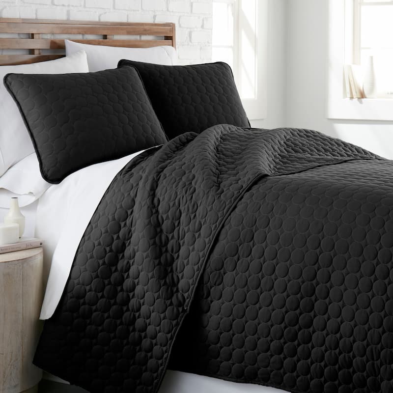 Vilano Ultra-Soft Lightweight 3-piece Quilt and Sham Set - Black - Twin - Twin XL