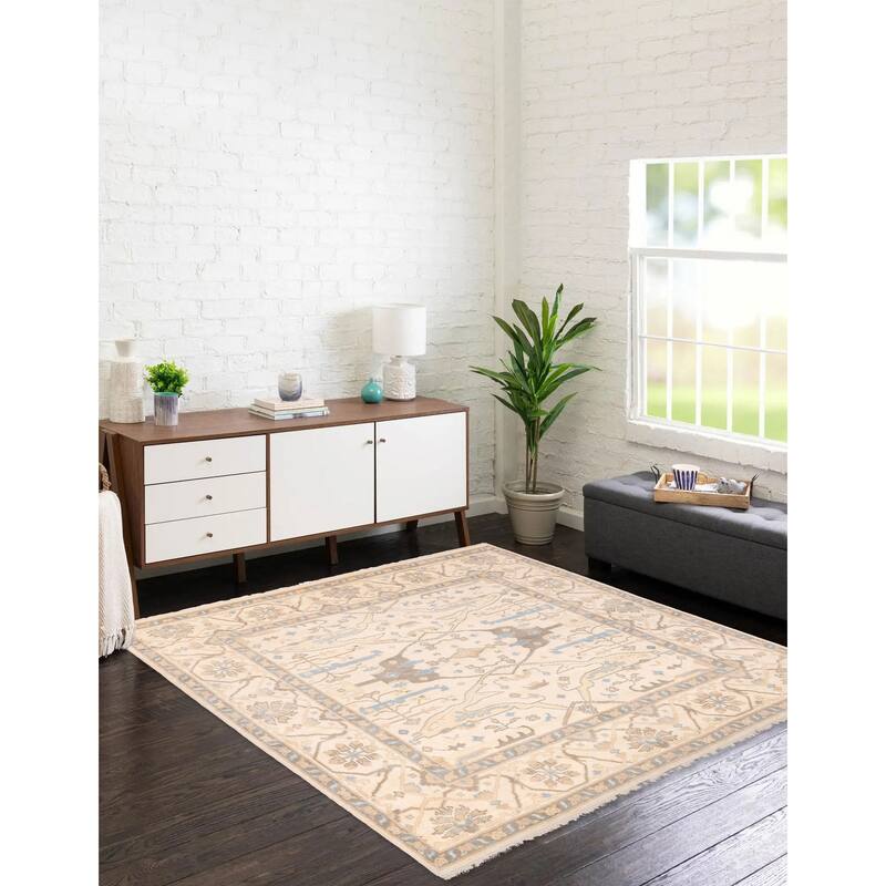 ECARPETGALLERY Hand-knotted Royal Oushak Ivory Wool Rug - 8'2 x 8'0