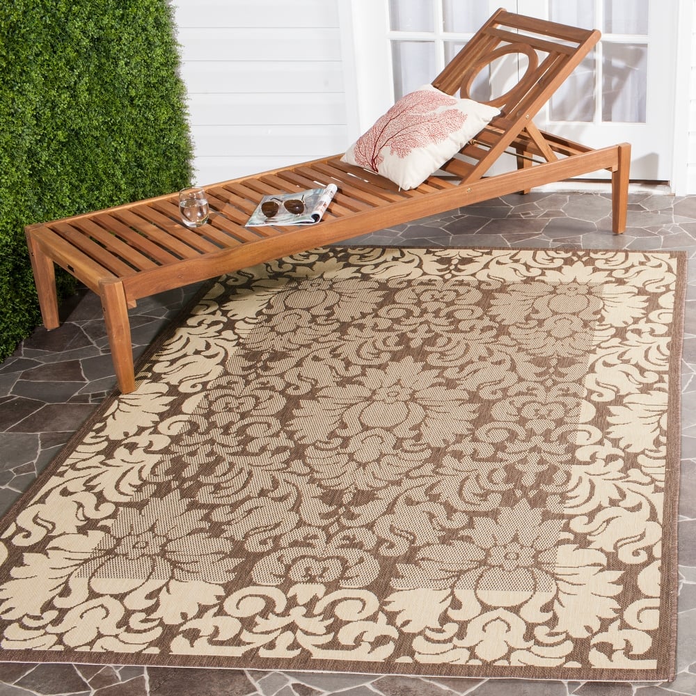 SAFAVIEH Courtyard Peggie Indoor/ Outdoor Patio Backyard Rug