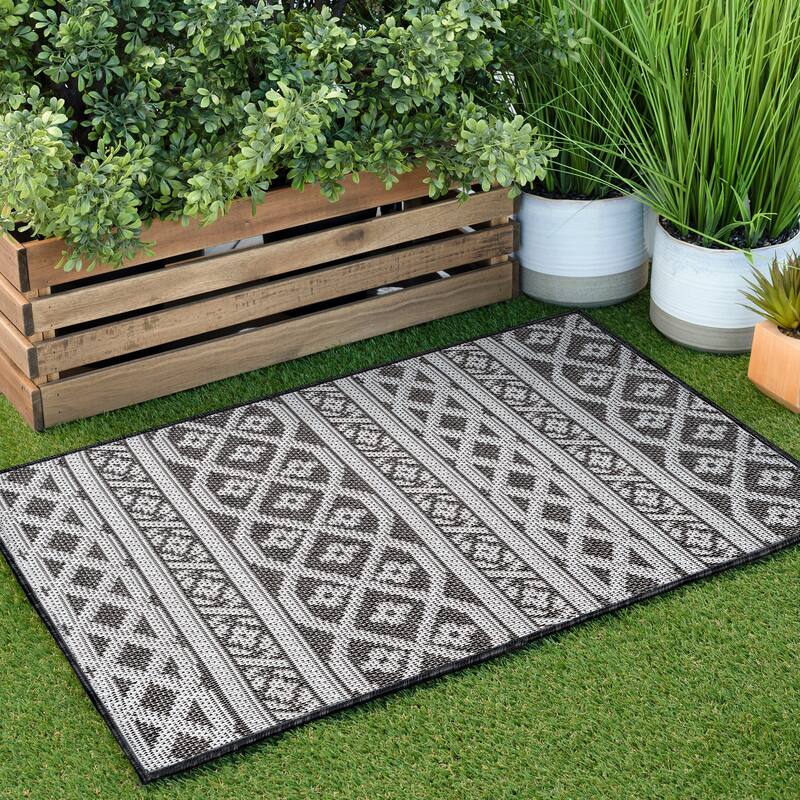 Vision Coastal Stripe Indoor/Outdoor Area Rug