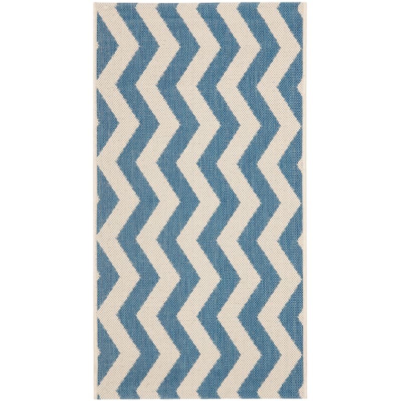 SAFAVIEH Courtyard Merlene Chevron Indoor/ Outdoor Waterproof Patio Backyard Rug