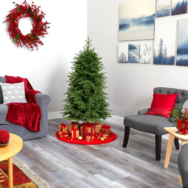 5ft. Fir Look Artificial Christmas Tree with 350 Clear LED Lights and 1054 Branches - Lush Festive X-Mas Display