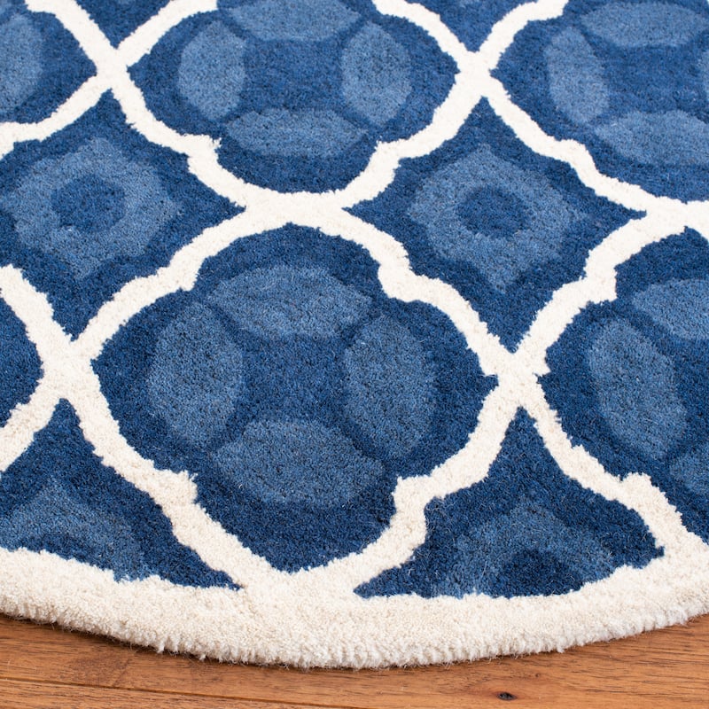 SAFAVIEH Handmade Chatham Kader Modern Moroccan Wool Rug