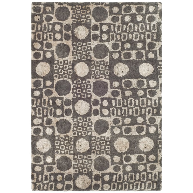 SAFAVIEH Handmade Soho Liese Deco Stones N.Z. Wool Rug