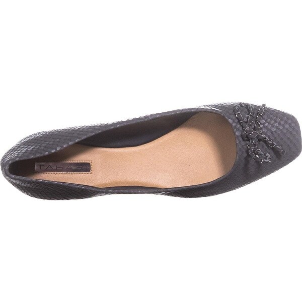 tahari flats
