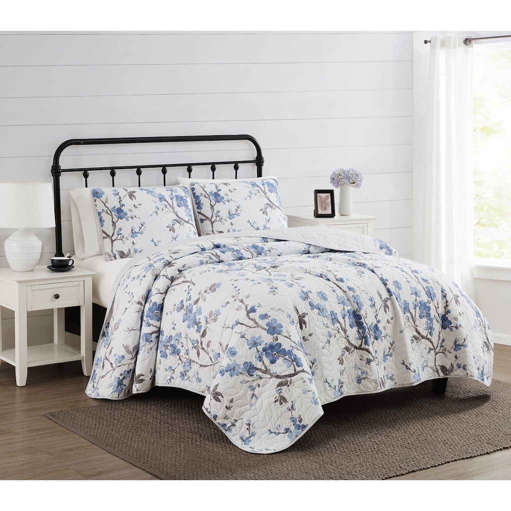 Cannon Kasumi Floral 3 Piece Quilt Set