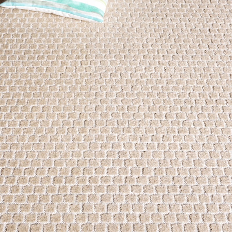 SAFAVIEH Stella Hattie Indoor/Outdoor Waterproof Patio Backyard Rug