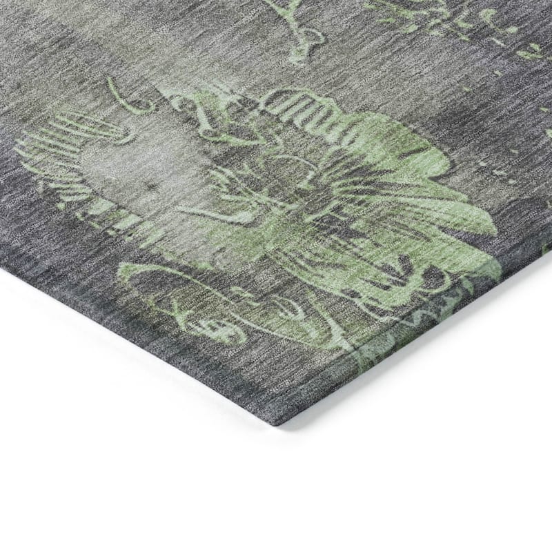 HomeRoots Floral Transitional Rectangle Outdoor Rug