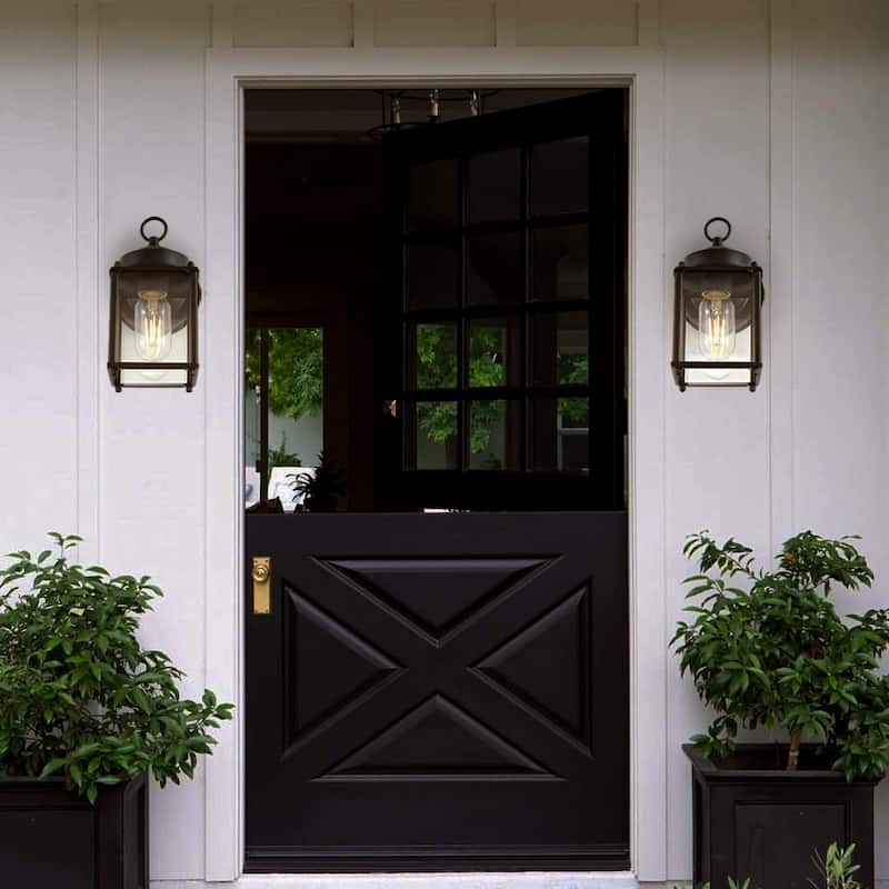 Barrie 4.25" 1-Light Farmhouse Industrial Iron/Glass Outdoor LED Sconce, Black/Clear (Set of 2) by JONATHAN Y