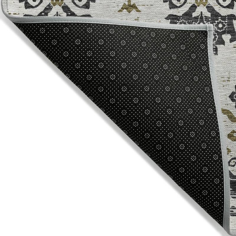 HomeRoots Oriental Transitional Rectangle Outdoor Rug