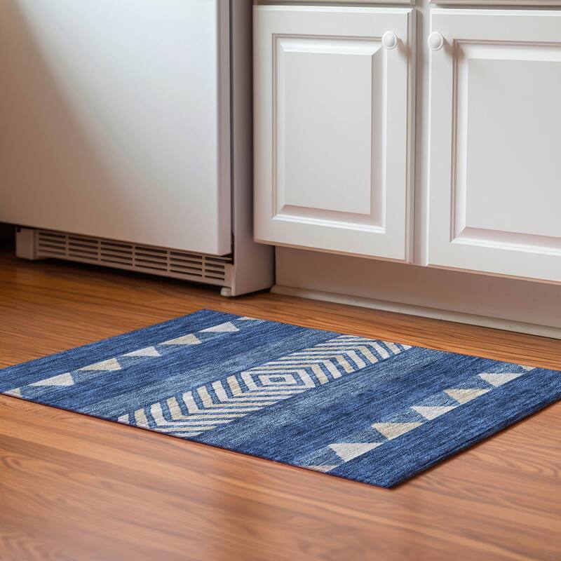 Premium Washable Super Soft Southwest Ombre Mayfield Rug - Navy - 1'8" x 2'6"
