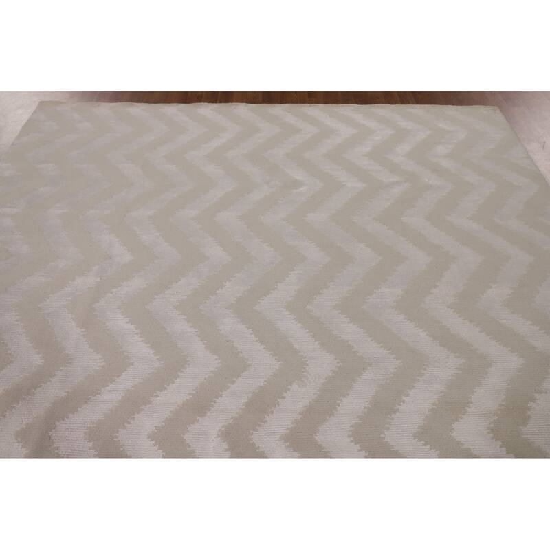 Chevron Style Nepalese Indian Area Rug Hand-Knotted Wool Carpet - 8'0" x 9'10"