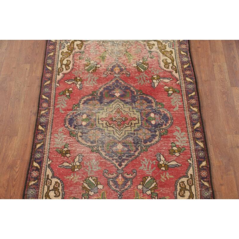 Hand Knotted Oriental 100% Wool Carpet Traditional Floral Pink Tabriz Area Rug - 4' 10'' X 3' 2''