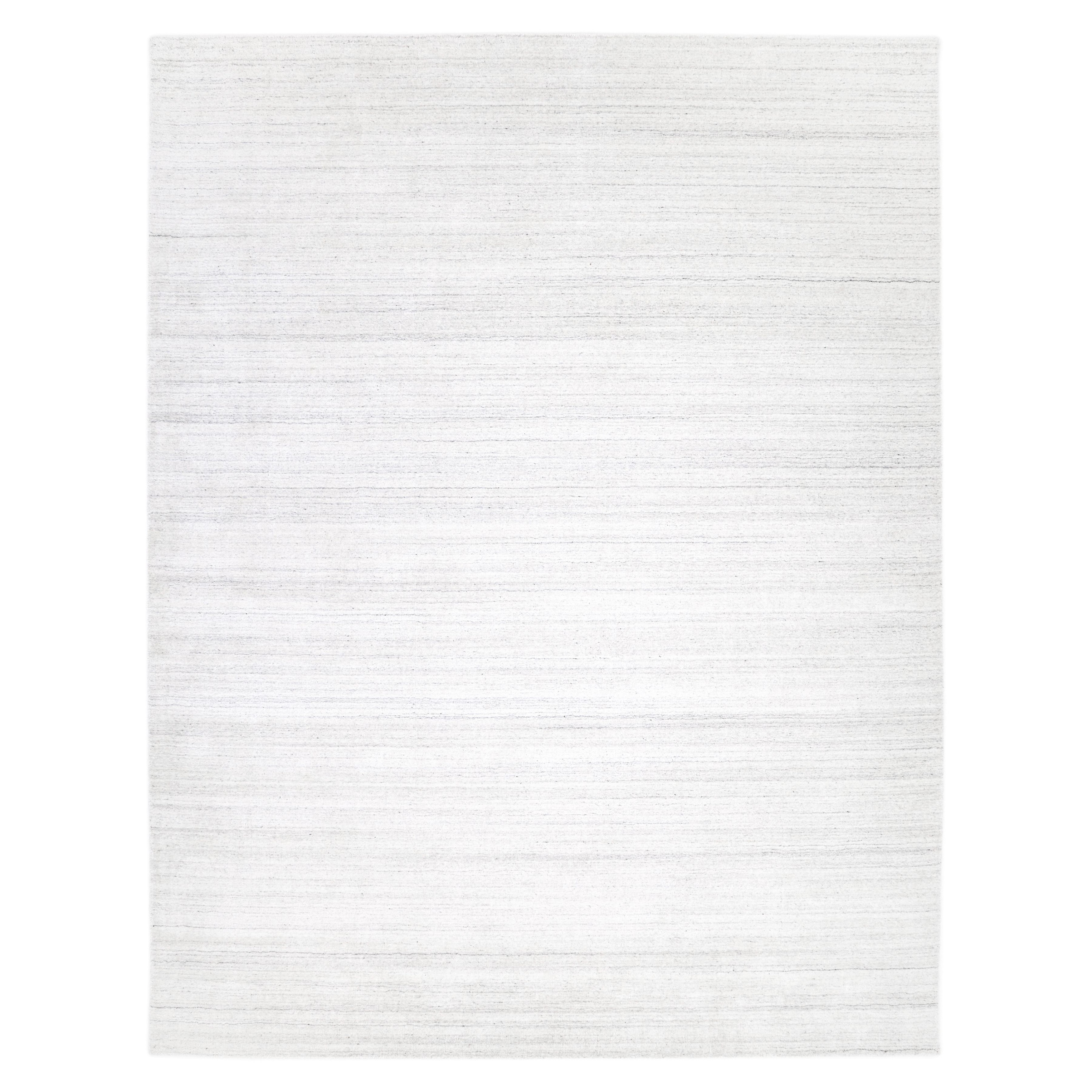 Overton Handmade Modern Contemporary Solid Area Rug - 5' 0" x 8' 0"