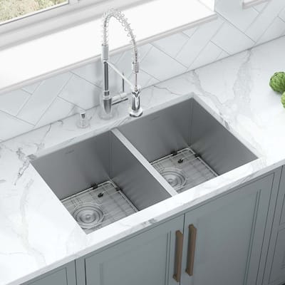 Ruvati 30-inch Undermount 50/50 Double Bowl Zero Radius 16 Gauge Stainless Steel Kitchen Sink - RVH7350 - 30 x 19