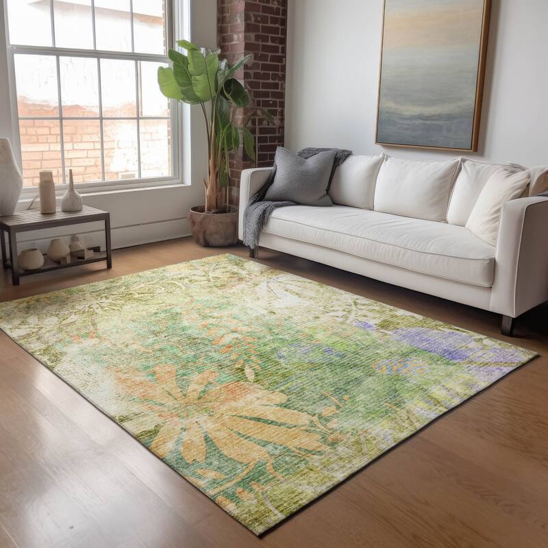 Machine Washable Indoor/ Outdoor Modern Floral Chantille Rug