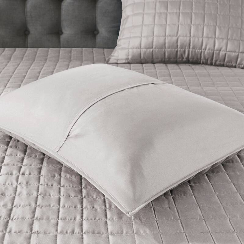 GDF Studio - Heritage 8-Piece Comforter and Quilt Set Collection with Decorative Pillows