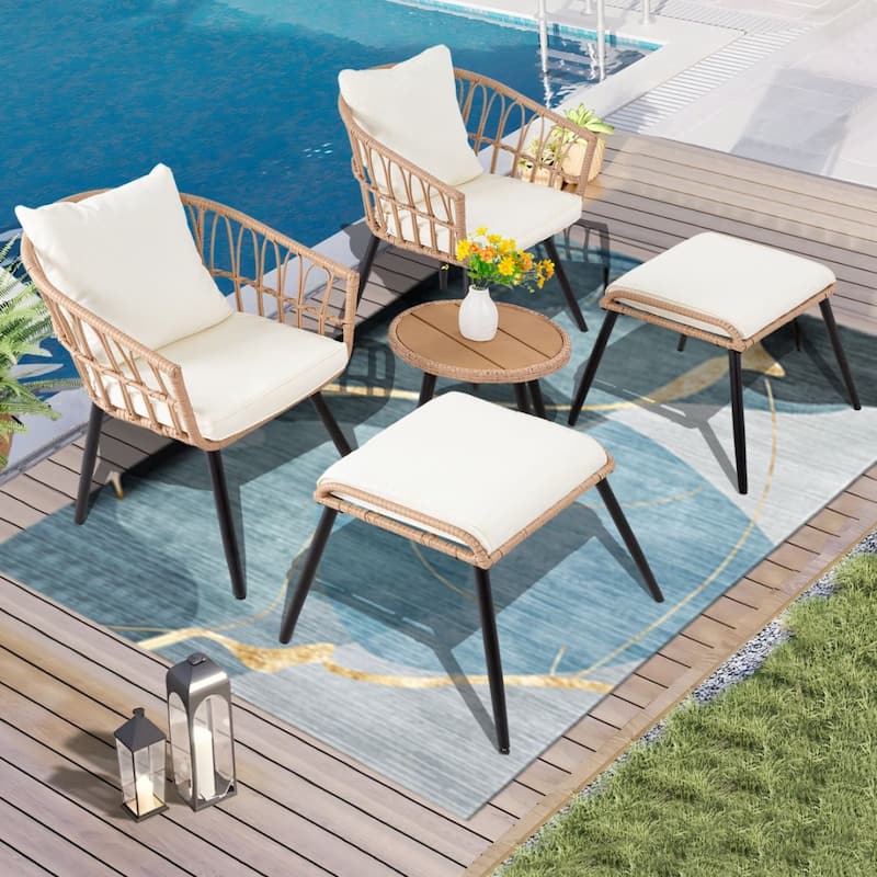 5-PC Wicker Outdoor Sofa Set, 2 Chairs, 2 Ottomans, 1 Table
