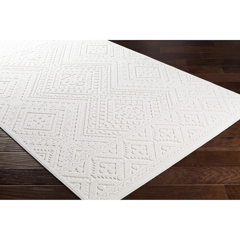 Livabliss Greenwich Bohemian Tribal Indoor / OutdoorArea Rug