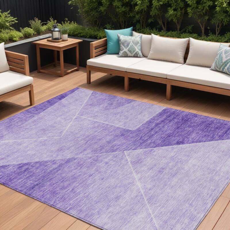 HomeRoots Abstract Transitional Rectangle Outdoor Rug - 9' X 12'